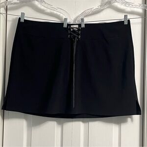 FASHION BUG Stretch skort with corset tie at waist plus size 26/28W vintage